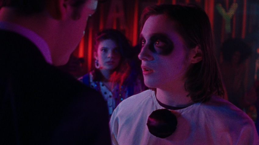 Фото - Я не серийный убийца: 850x478 / 68.9 Кб