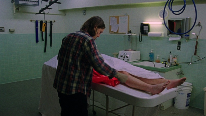 Фото - Я не серийный убийца: 850x478 / 93.51 Кб