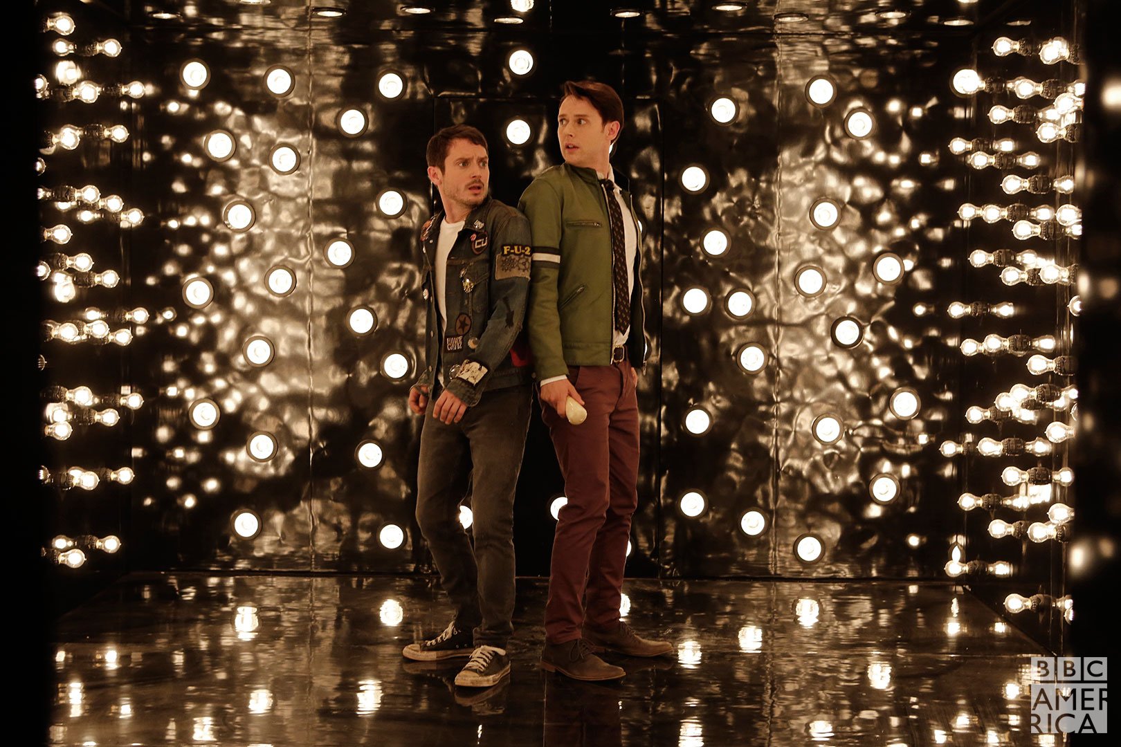 Фото - Холистическое детективное агентство Дирка Джентли: 1620x1080 / 330.84 Кб