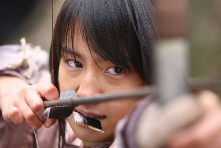 Фото - Атака титанов. Фильм первый: Жестокий мир: 850x567 / 88.68 Кб