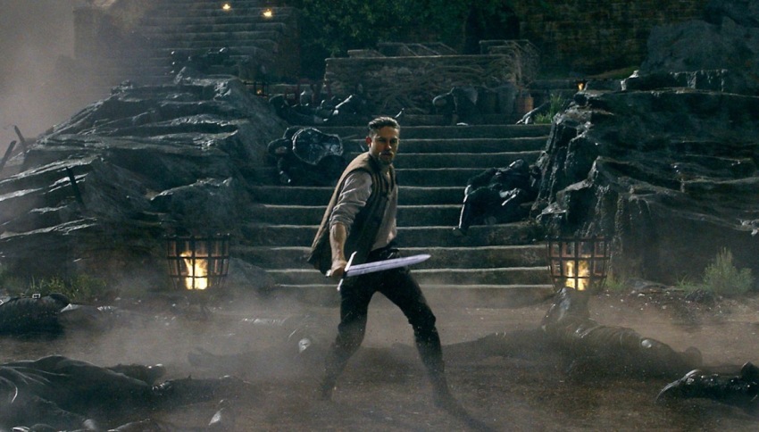 Фото - Меч короля Артура: 850x484 / 123.1 Кб