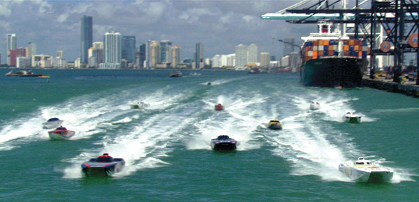 Фото - Полиция Майами: Отдел нравов: 600x290 / 47.01 Кб