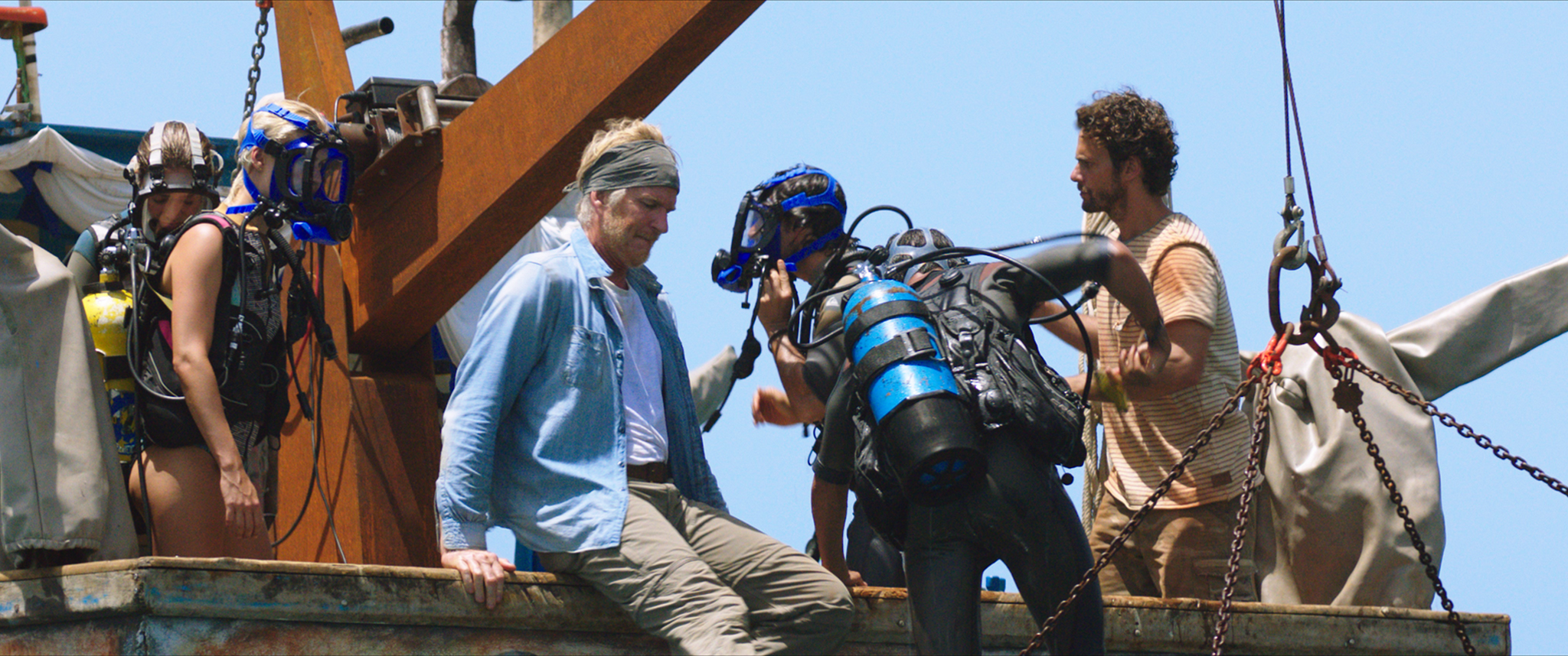 Фото - Синяя бездна: 2048x858 / 1489.95 Кб