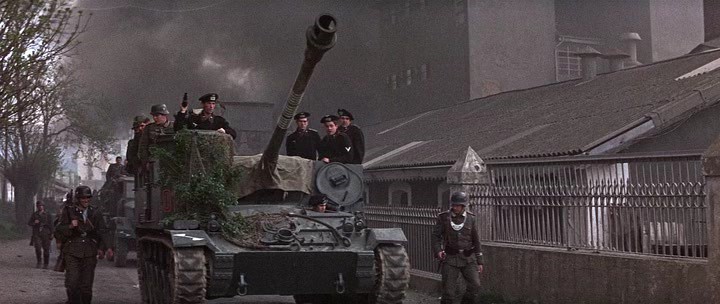 Фото - Битва за Англию: 720x304 / 60.93 Кб