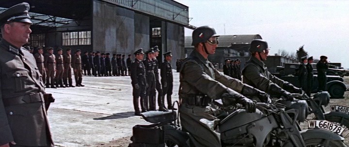 Фото - Битва за Англию: 720x304 / 63.68 Кб