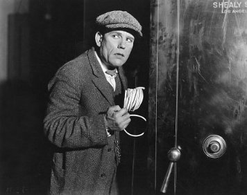 Фото - Лон Чейни: 356x282 / 21 Кб