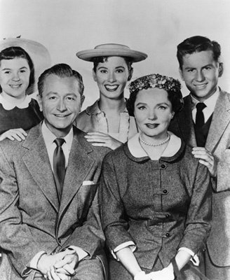 Фото - Роберт Янг: 328x400 / 37 Кб