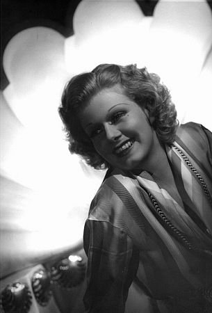 Фото - Джин Харлоу: 305x450 / 21 Кб