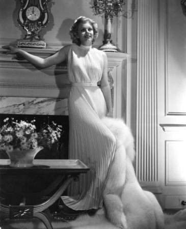 Фото - Джин Харлоу: 365x450 / 31 Кб