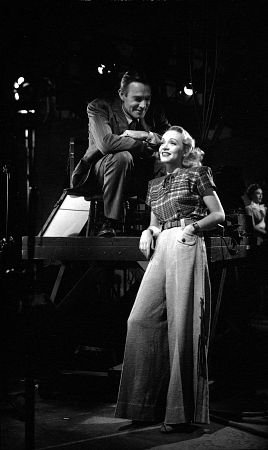 Фото - Рэндольф Скотт: 268x450 / 22 Кб