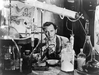 Фото - Питер Кушинг: 345x264 / 29 Кб