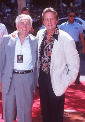 Фото - Кирк Дуглас: 279x400 / 25 Кб