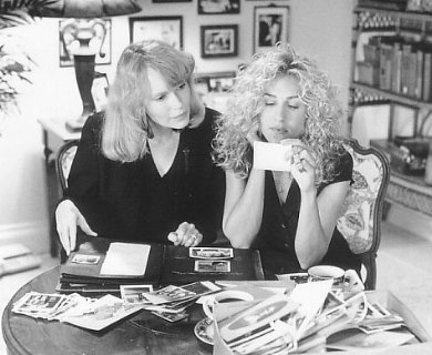 Фото - Миа Фэрроу: 390x320 / 34 Кб