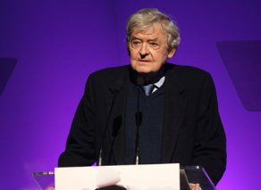 Фото - Хэл Холбрук: 292x213 / 9 Кб