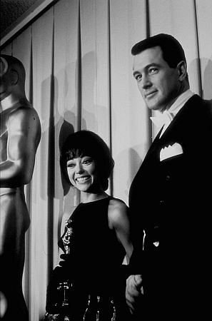 Фото - Рита Морено: 297x450 / 22 Кб