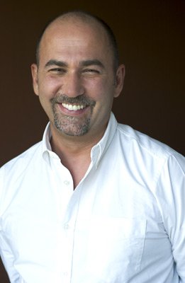 Фото - Ферзан Озпетек: 261x400 / 15 Кб