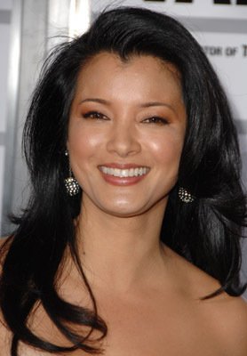 Фото - Келли Ху: 278x400 / 21 Кб