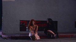 Фото - Дженнифер Бланк: 248x137 / 6 Кб