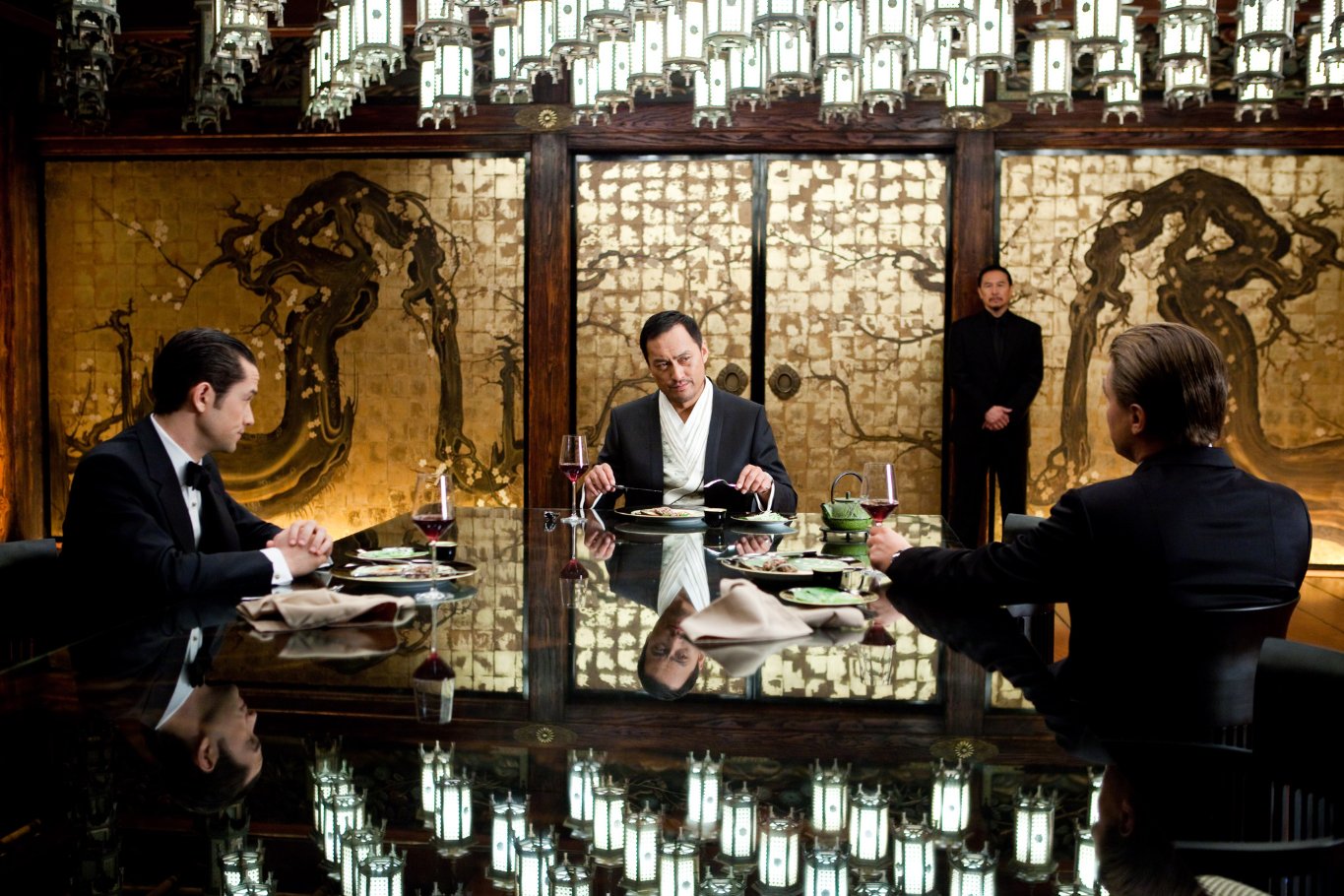 Фото - Кен Ватанабе: 1365x910 / 273 Кб