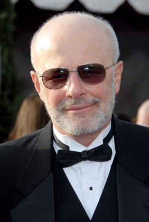 Фото - Джуд Чикколелла: 300x448 / 22 Кб