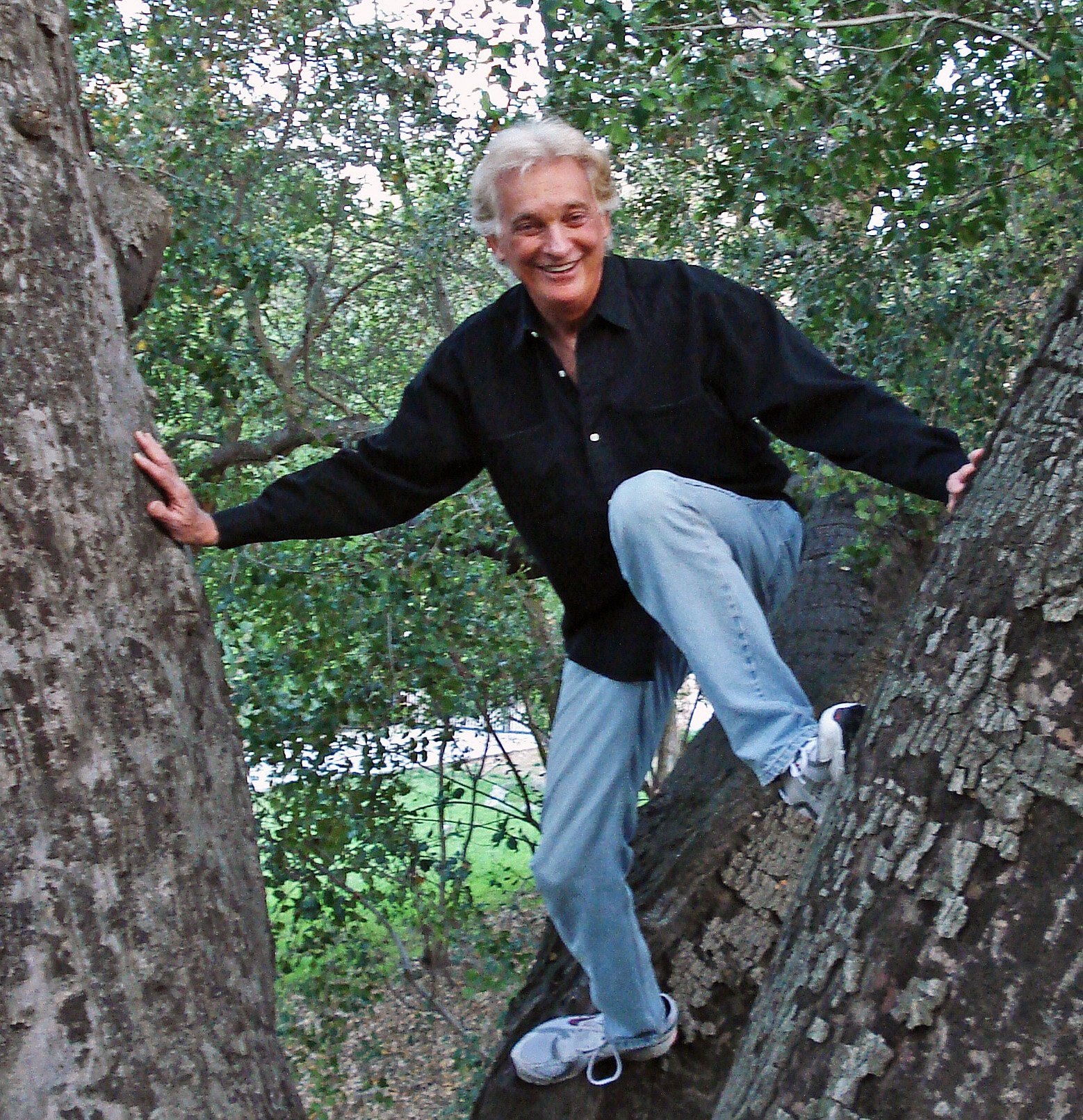 Фото - Джоэл Даймонд: 1558x1610 / 866 Кб