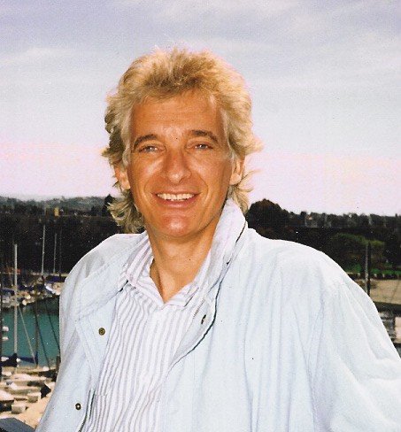 Фото - Джоэл Даймонд: 453x488 / 50 Кб