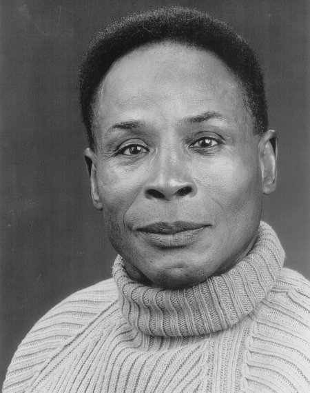 Фото - Малик Боуэнс: 450x570 / 55 Кб