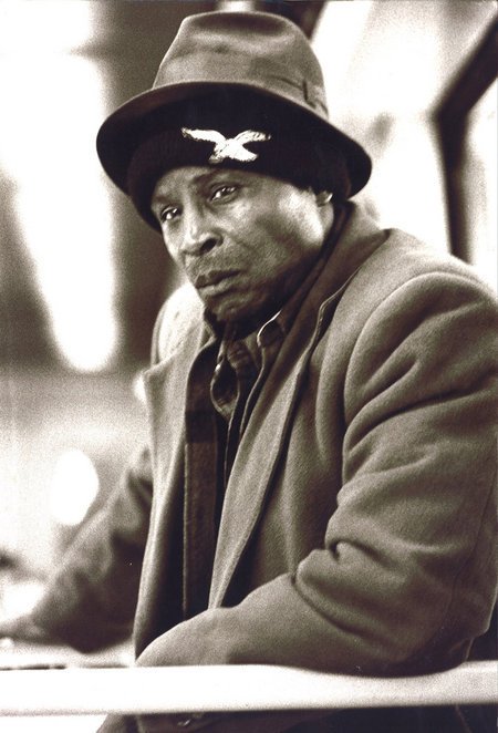 Фото - Малик Боуэнс: 450x662 / 61 Кб