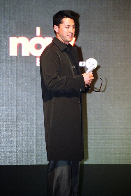 Фото - Майкл Вон: 450x675 / 62 Кб