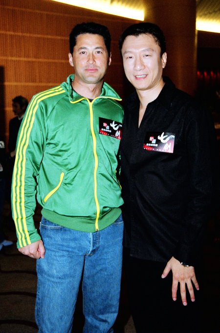 Фото - Майкл Вон: 450x679 / 61 Кб