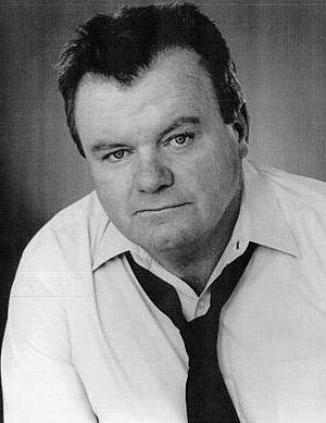 Фото - Джек МакГи: 300x389 / 24 Кб