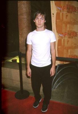 Фото - Тоби Магуайр: 274x400 / 18 Кб