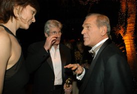 Фото - Кэри Лоуэлл: 275x189 / 12 Кб