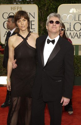 Фото - Кэри Лоуэлл: 261x400 / 22 Кб