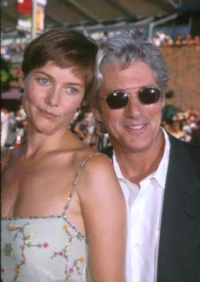 Фото - Кэри Лоуэлл: 284x400 / 22 Кб