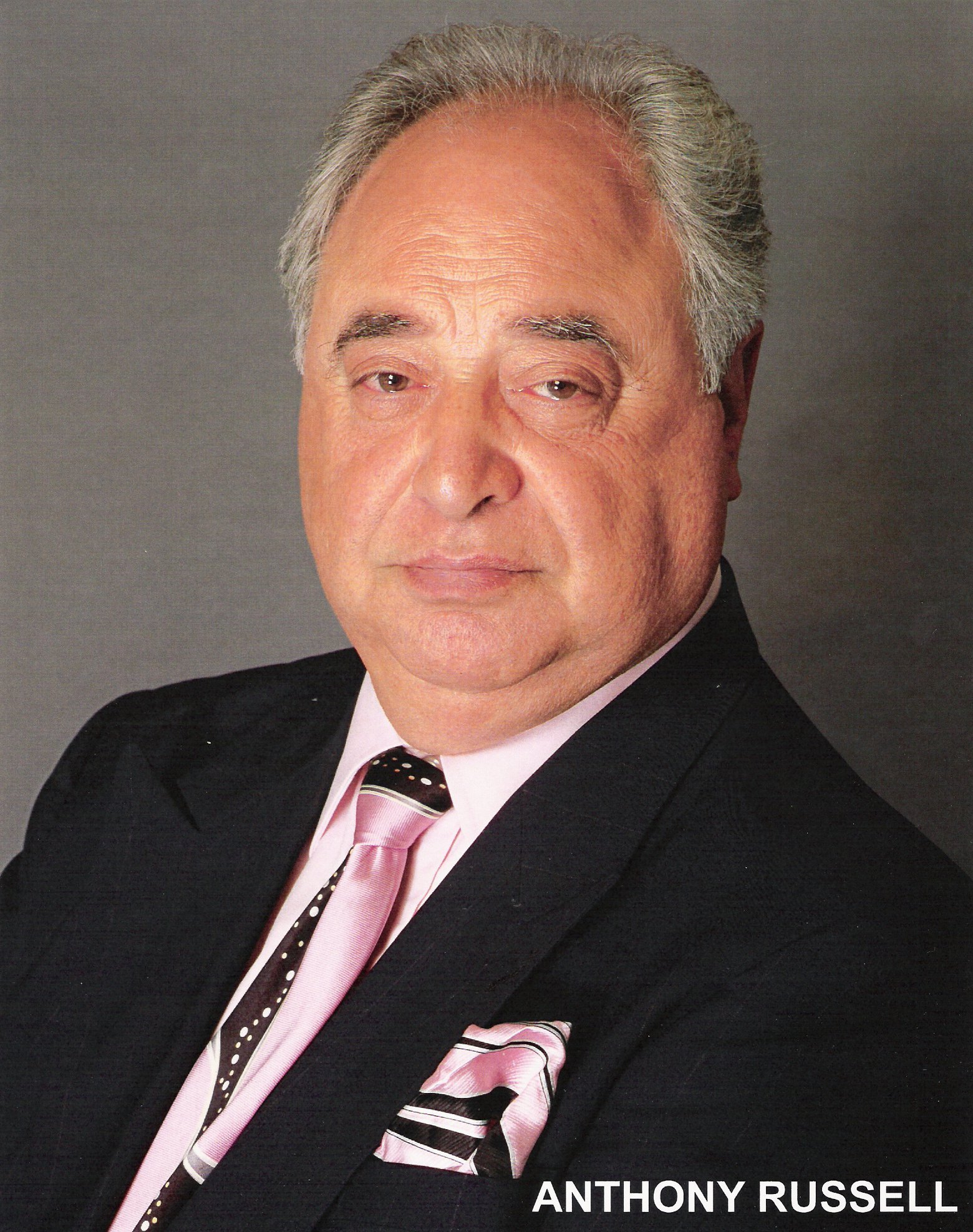 Фото - Энтони Расселл: 1560x1976 / 612 Кб