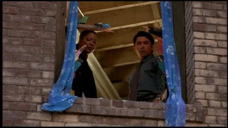 Фото - Гуэн МакГи: 451x254 / 28 Кб