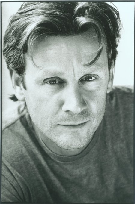 Фото - Саймон Полэнд: 450x678 / 57 Кб