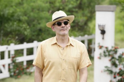 Фото - Кэмпбелл Скотт: 400x267 / 21 Кб