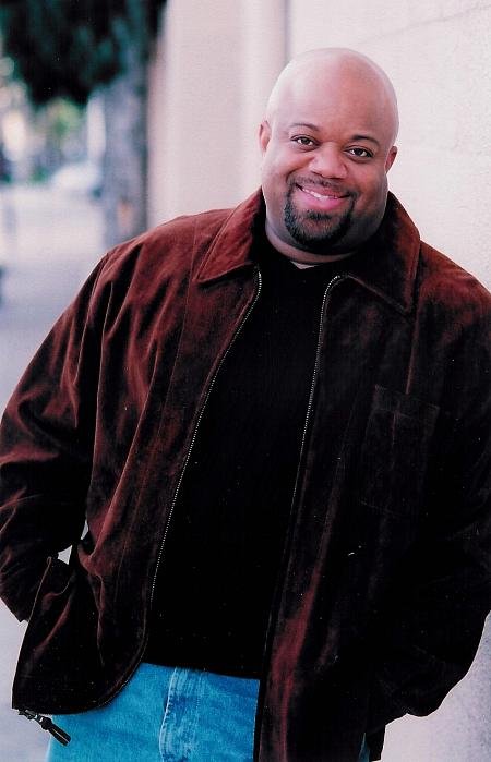 Фото - Марк Кристофер Лоуренс: 450x699 / 48 Кб