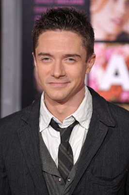 Фото - Тофер Грейс: 266x400 / 20 Кб