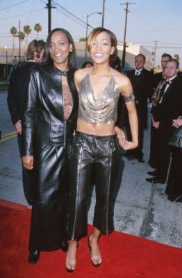 Фото - Моника Арнольд: 262x400 / 23 Кб