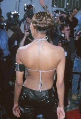 Фото - Моника Арнольд: 272x400 / 20 Кб