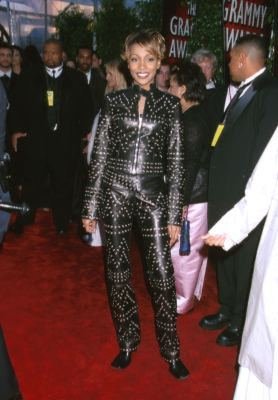 Фото - Моника Арнольд: 278x400 / 25 Кб