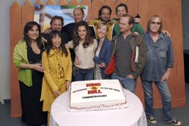 Фото - Эшли Гарднер: 267x178 / 16 Кб