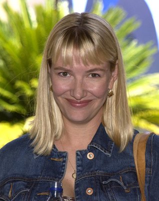 Фото - Эшли Гарднер: 318x400 / 31 Кб