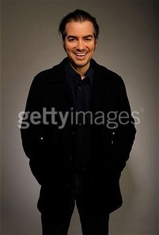 Фото - Кевин Корригэн: 230x340 / 10 Кб