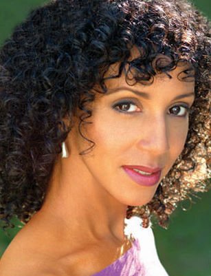 Фото - Кэтрин Брюхир: 307x401 / 30 Кб