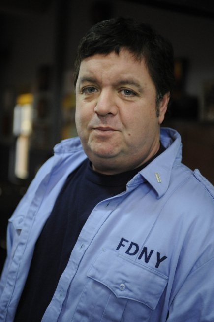 Фото - Джон Скерти: 435x653 / 38 Кб