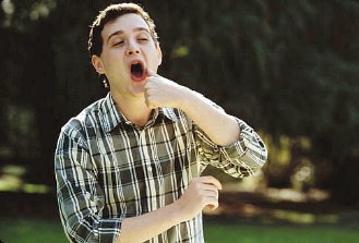 Фото - Эдди Кэй Томас: 329x223 / 19 Кб